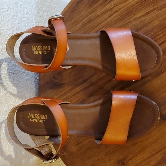 Mossimo- Womens Brown leather Strappy Platform high block Heels Sz.7.5 - Picture 2 of 10